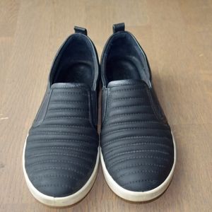 ecco aimee elastic slip on